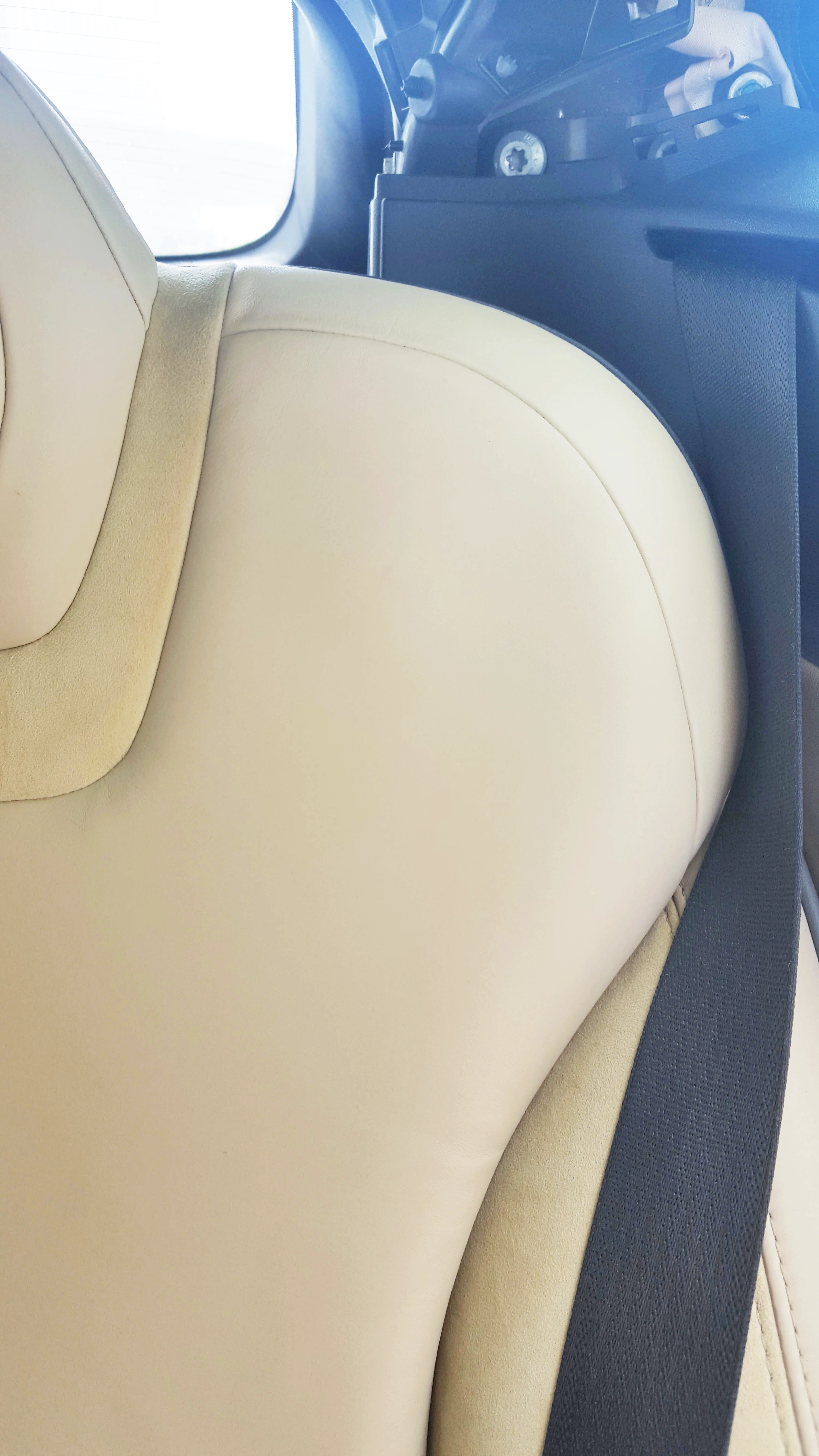 Professional leather indent correction portfolio image 6